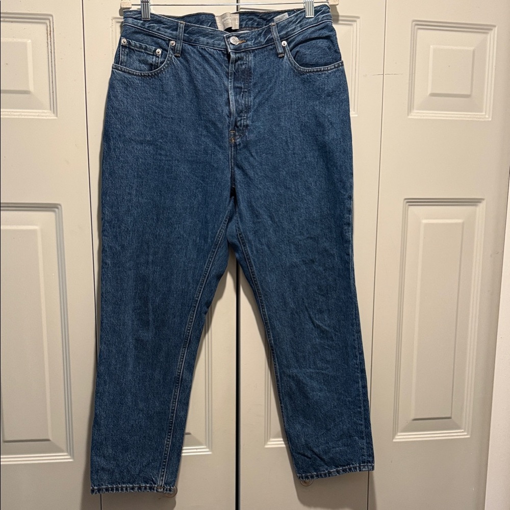 Everlane’s 90s cheeky Jean -Ankle